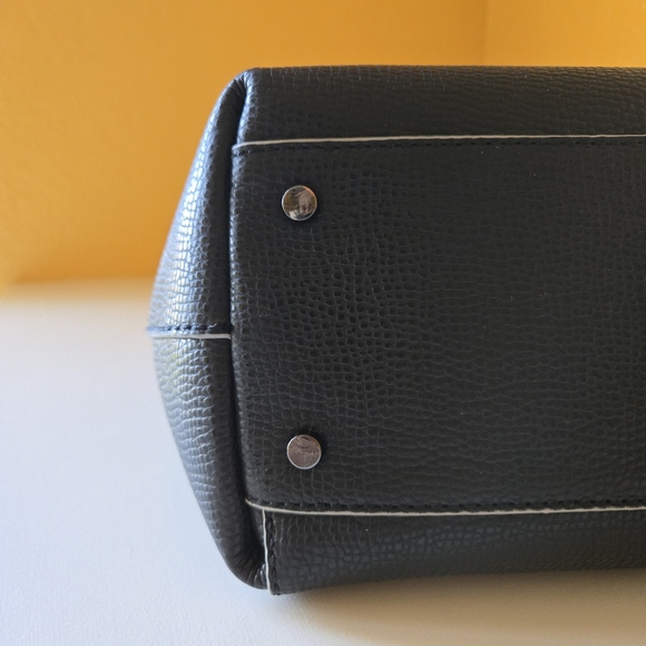 Etienne Aigner Stella Large Black 100% Leather Shoulder Tote Handbag - Picture 6 of 16